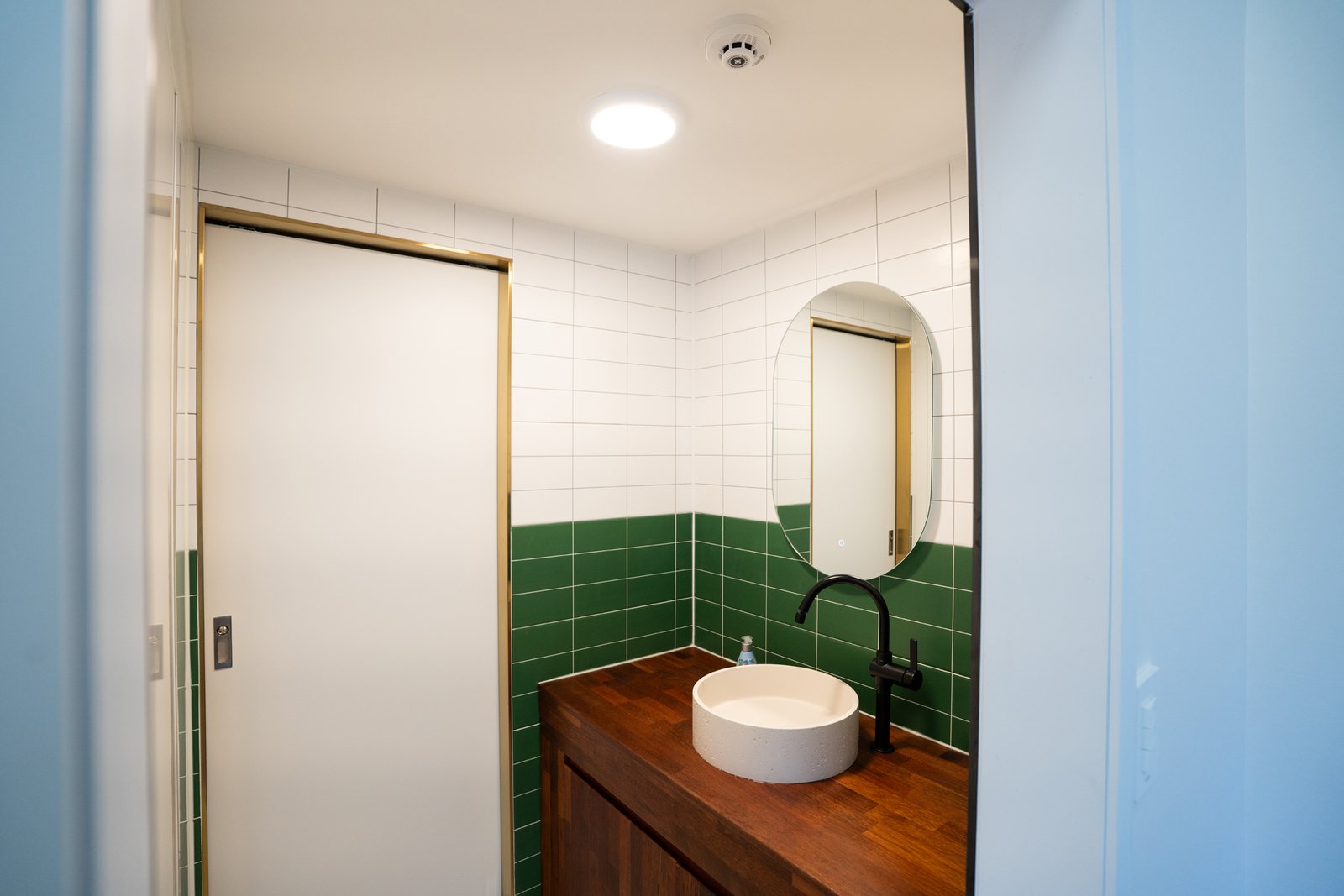 A동 세면대 전경