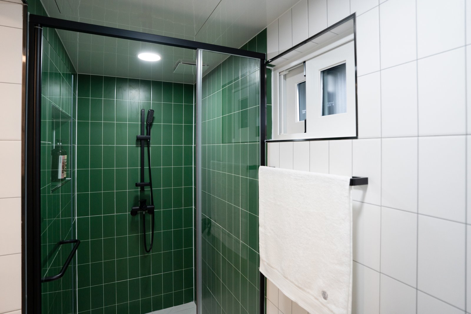 B동 샤워부스 전경